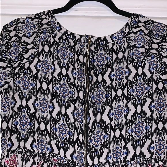 SansSouci Geometric Short Sleeve Tunic - Picture 6 of 6